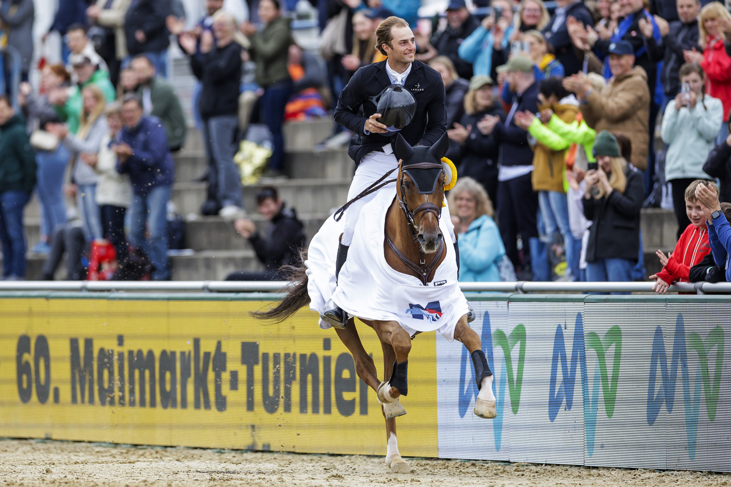 MVVChef Dr. Müller „Vogel schoss den Vogel ab!“ reitturniere